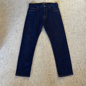 Patagonia Straight Fit, 32/30, denim jeans. Worn once